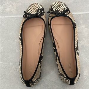 J.Crew Snakeskin Pattern Flats with Bow. Almost new.